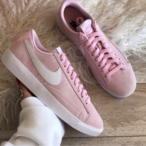 Nike Shoes - Nike Women's Pink Sneakers blazers model like new condition
